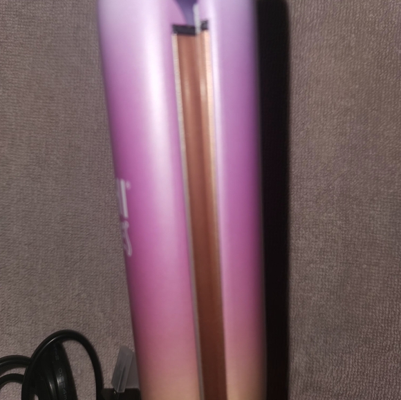 CHI Multifunctional Waver/Hot Took for curls or waves - Picture 3 of 9